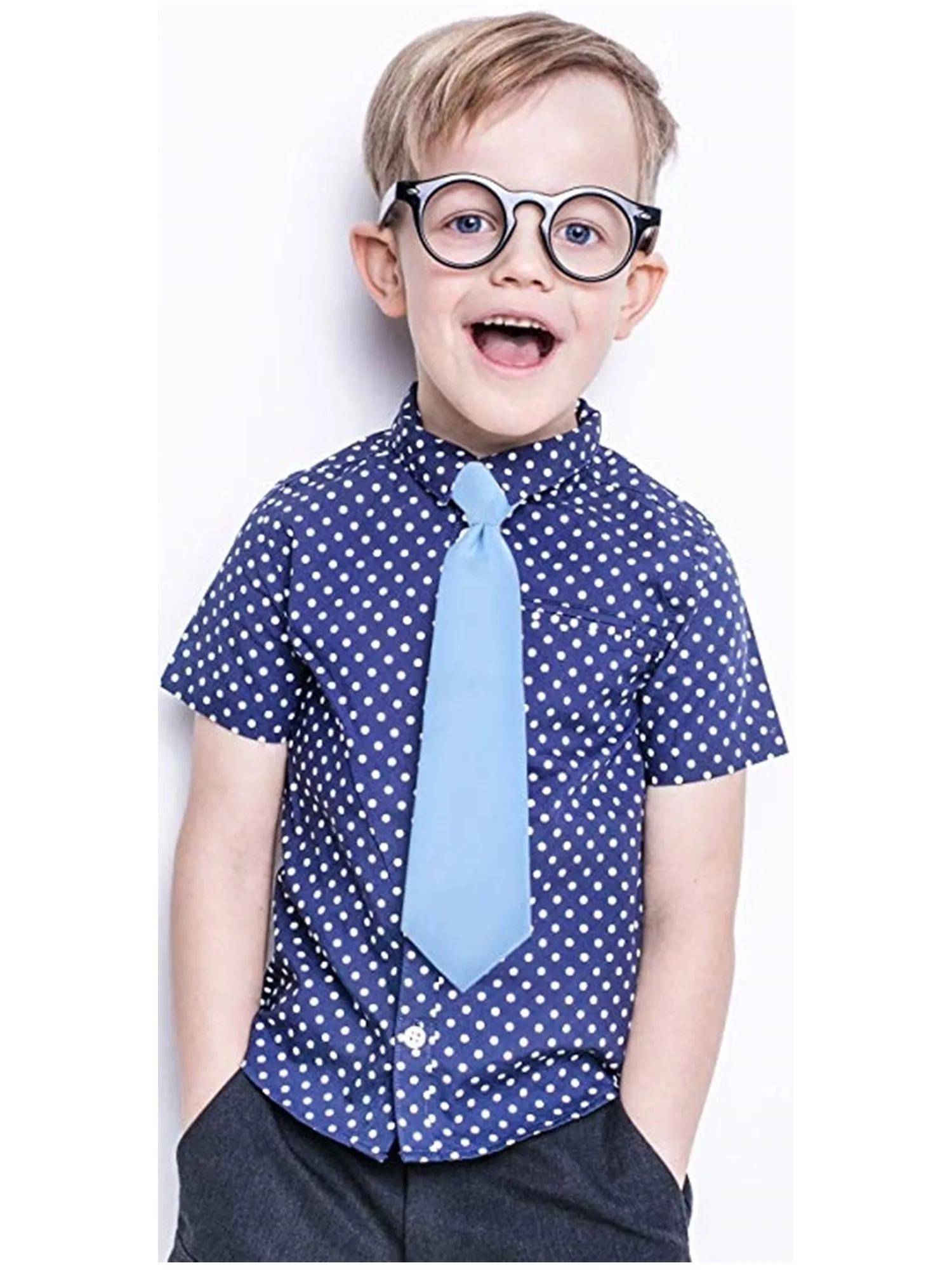 Boy's Solid Color Pre-tied Zipper Neck Tie