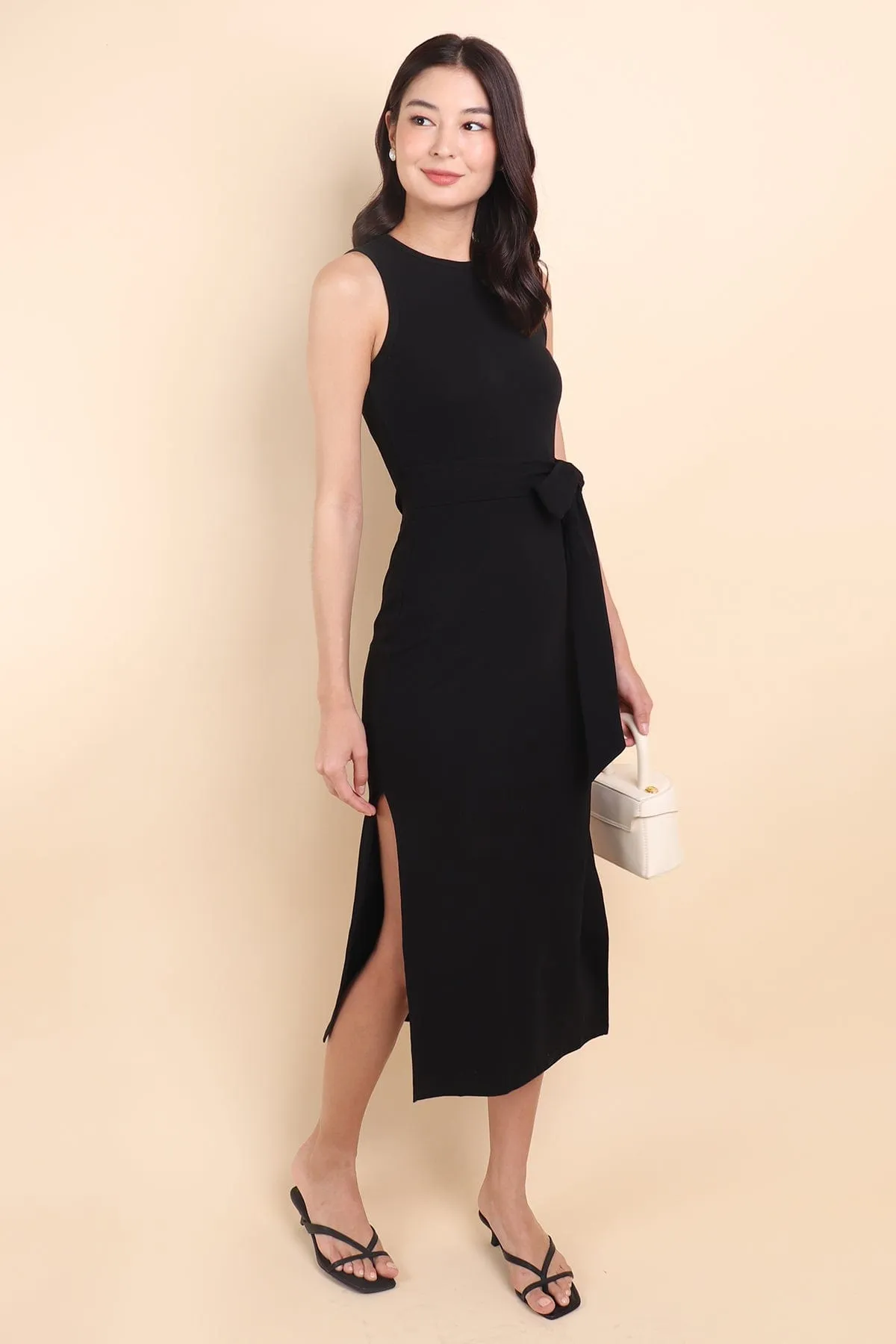 KENIA SLIM FIT TIE KNOT MIDI DRESS IN BLACK