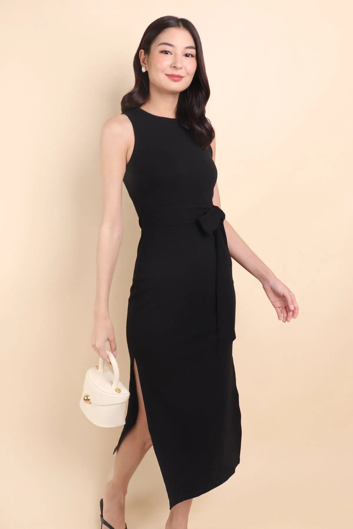 KENIA SLIM FIT TIE KNOT MIDI DRESS IN BLACK